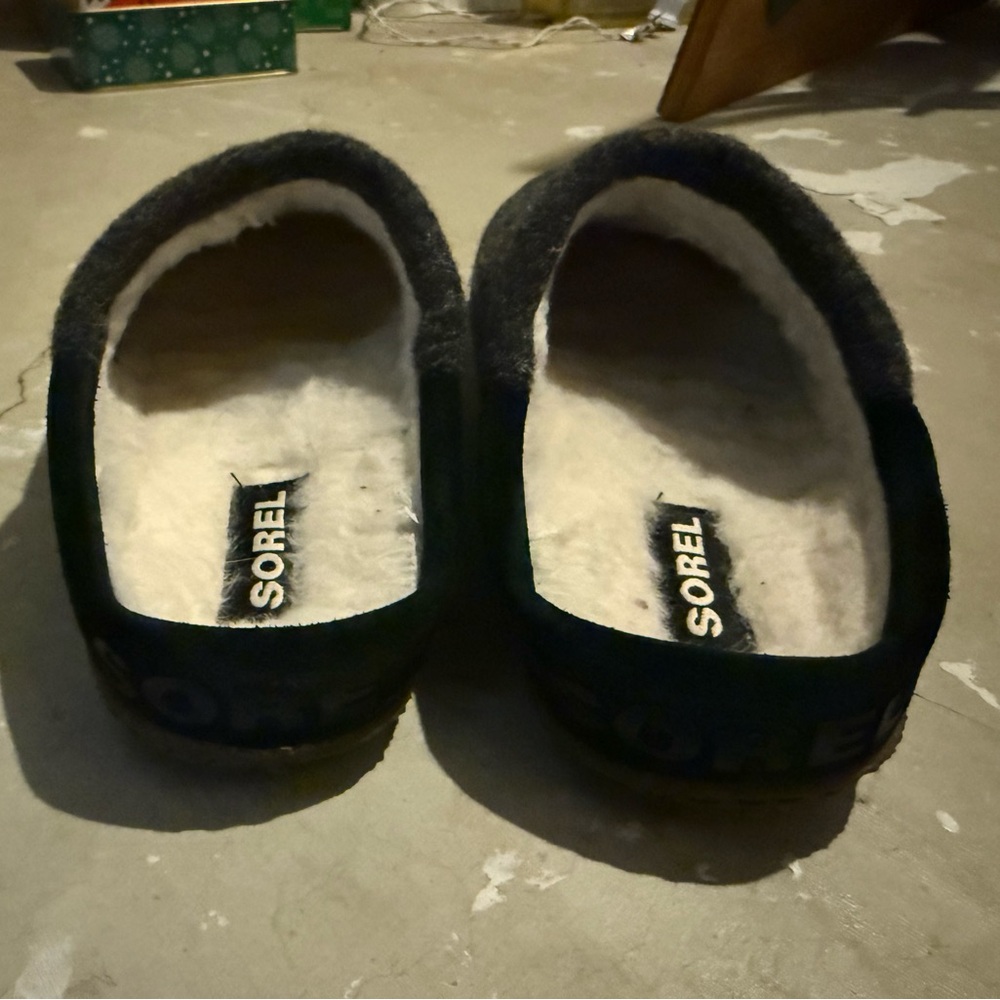 Sorel Nakiska Scuff Slippers - women’s